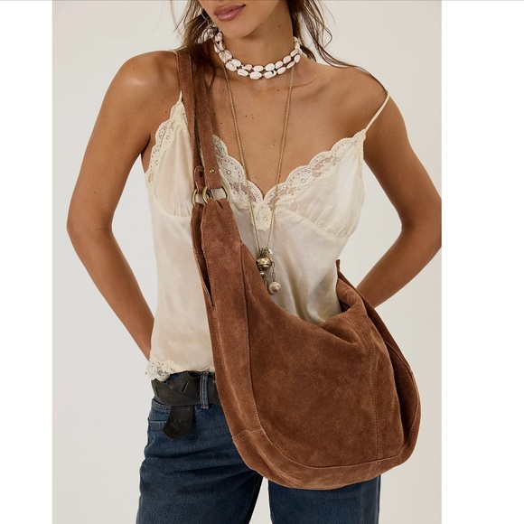 Free People Handbags - NWT Free People Roma Suede Shoulder Tote Bag